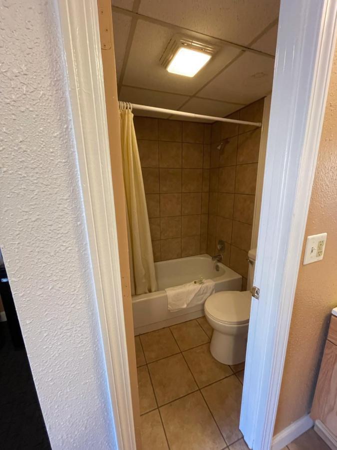 American Motel 2*