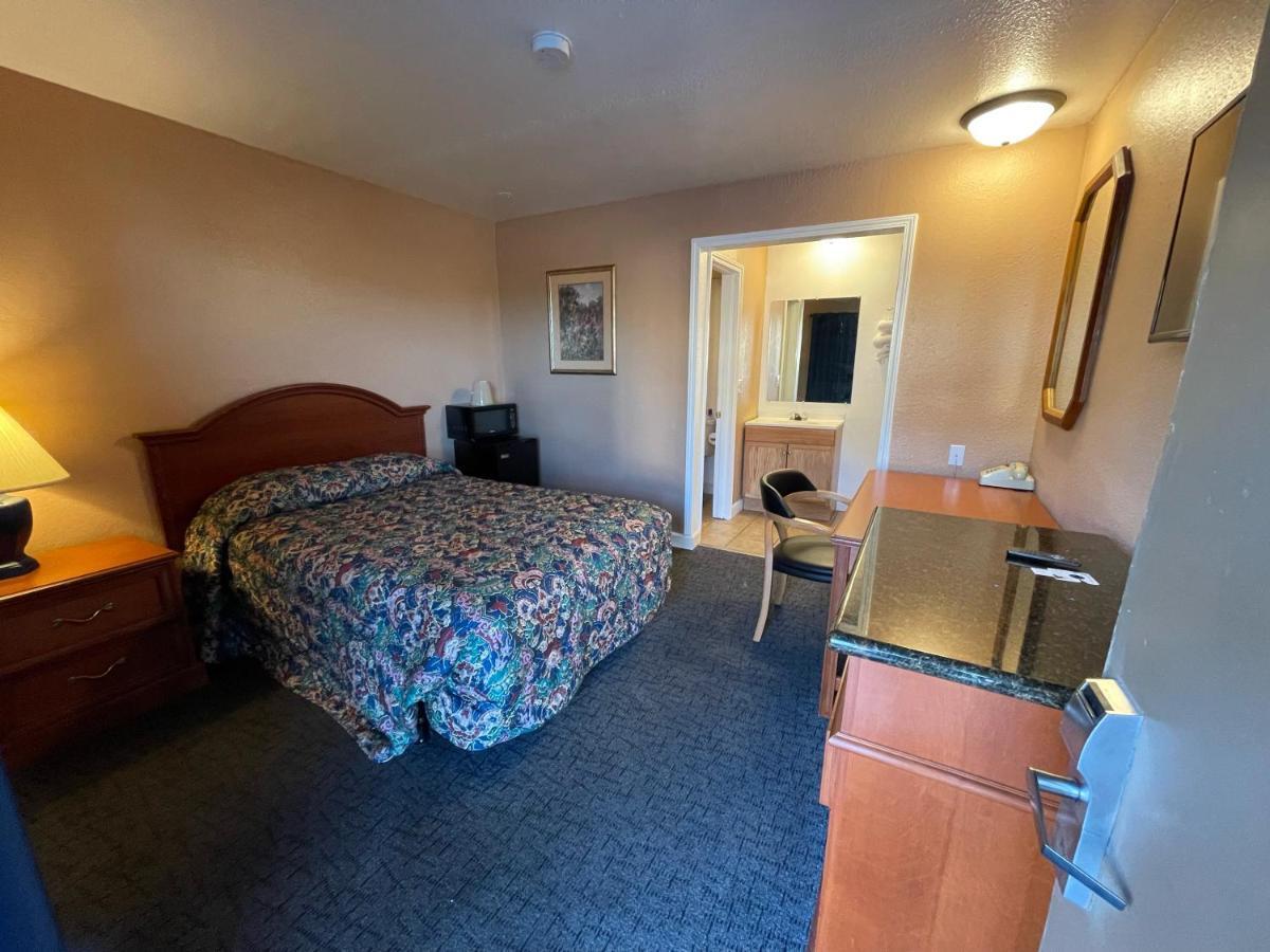 American 2* Council Bluffs